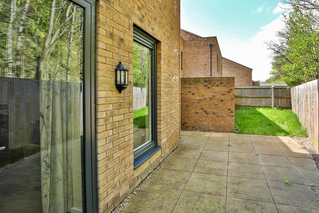 Holiday home Beautiful Centre House With Parking! Sleeps 6 *